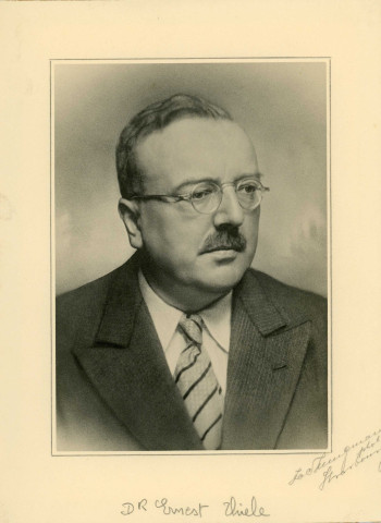 [Portrait du docteur Ernest Thielé, juriste, représentant des syndicats CFTC Alsace-Lorraine et membre du conseil de la CISC]